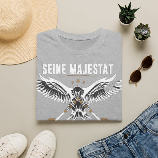 Seine Majestät Darts T-Shirt – 'Der Herr der Darts betritt das Gebäude' German Dart Player Tee