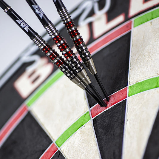 Bull's Smoke Red Flare Steeldarts