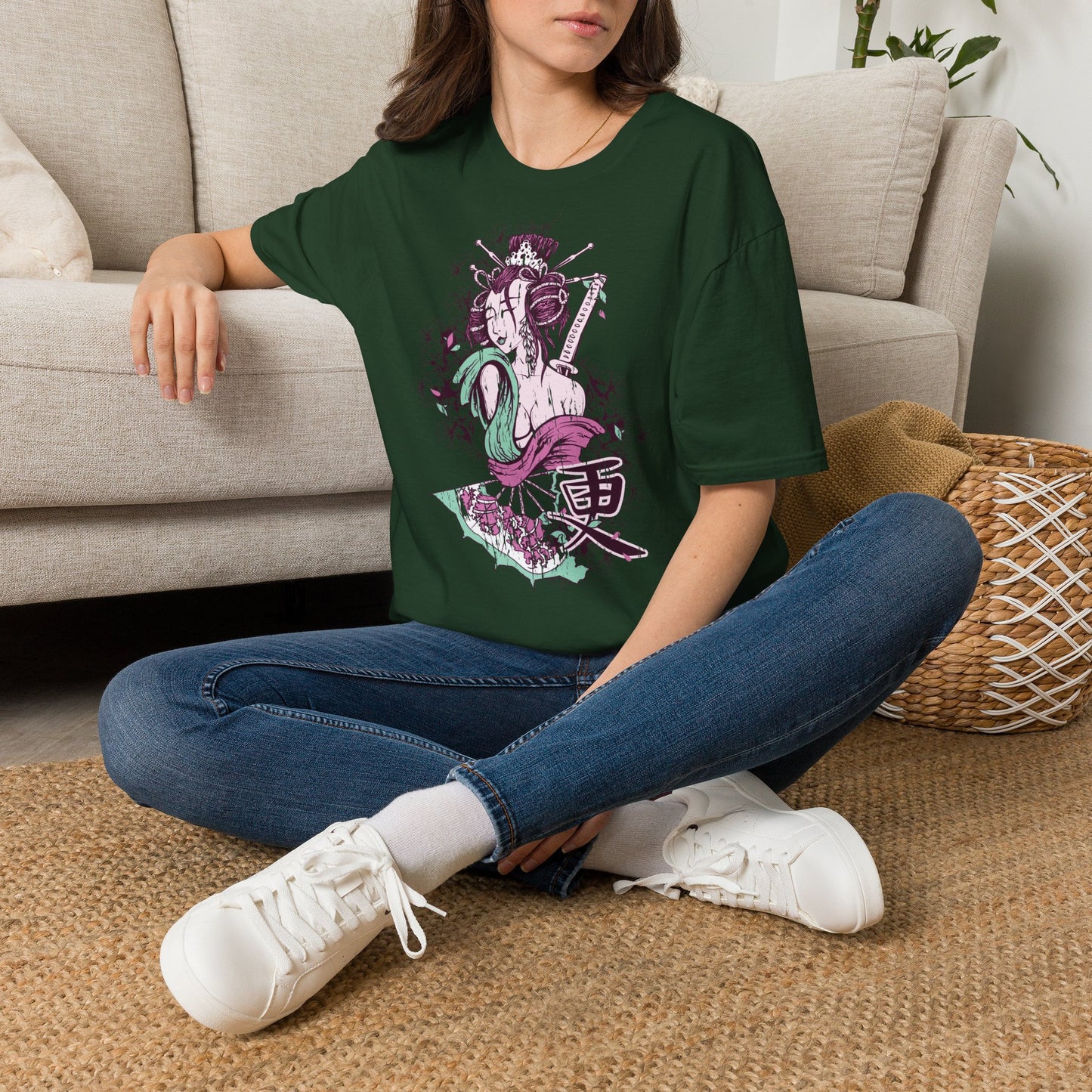Geisha Anime Art T‑Shirt — Retro Floral Japanese Illustration