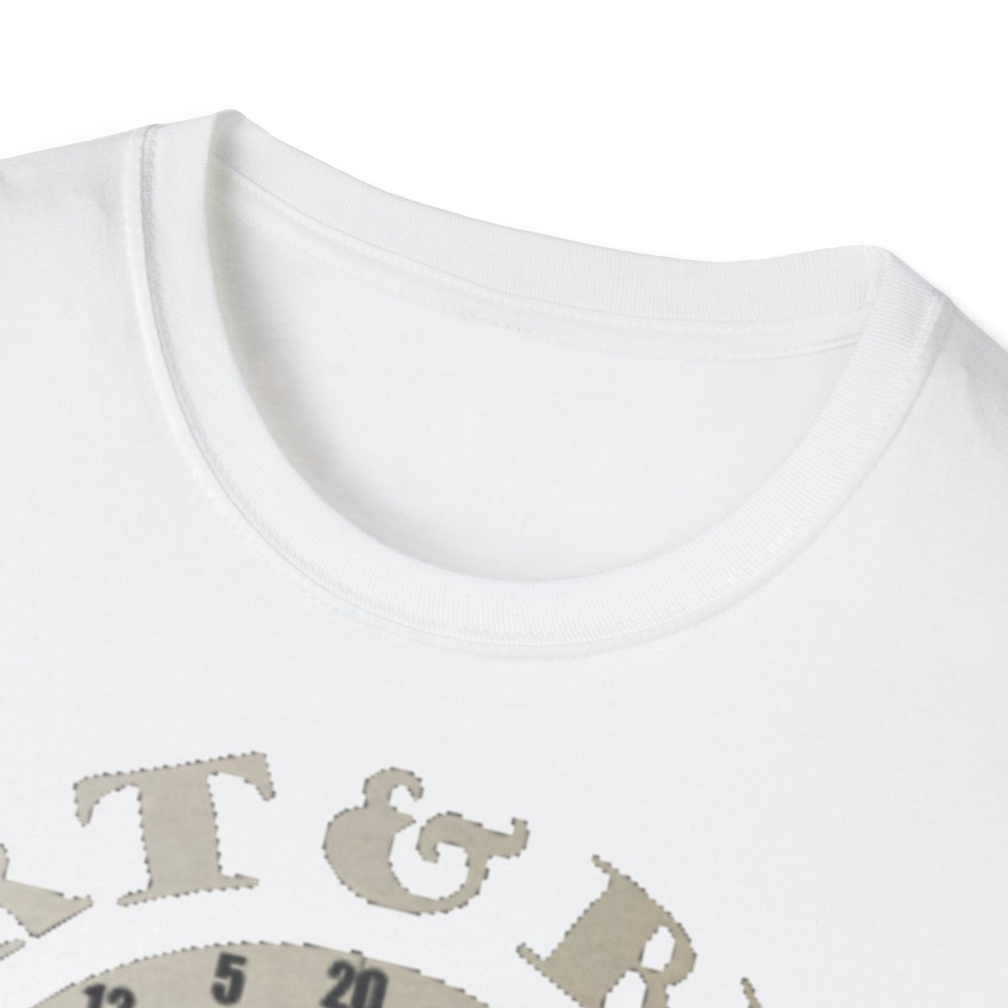 Dart & Beer Junkie T-Shirt — Retro Dartboard Pub Game Tee