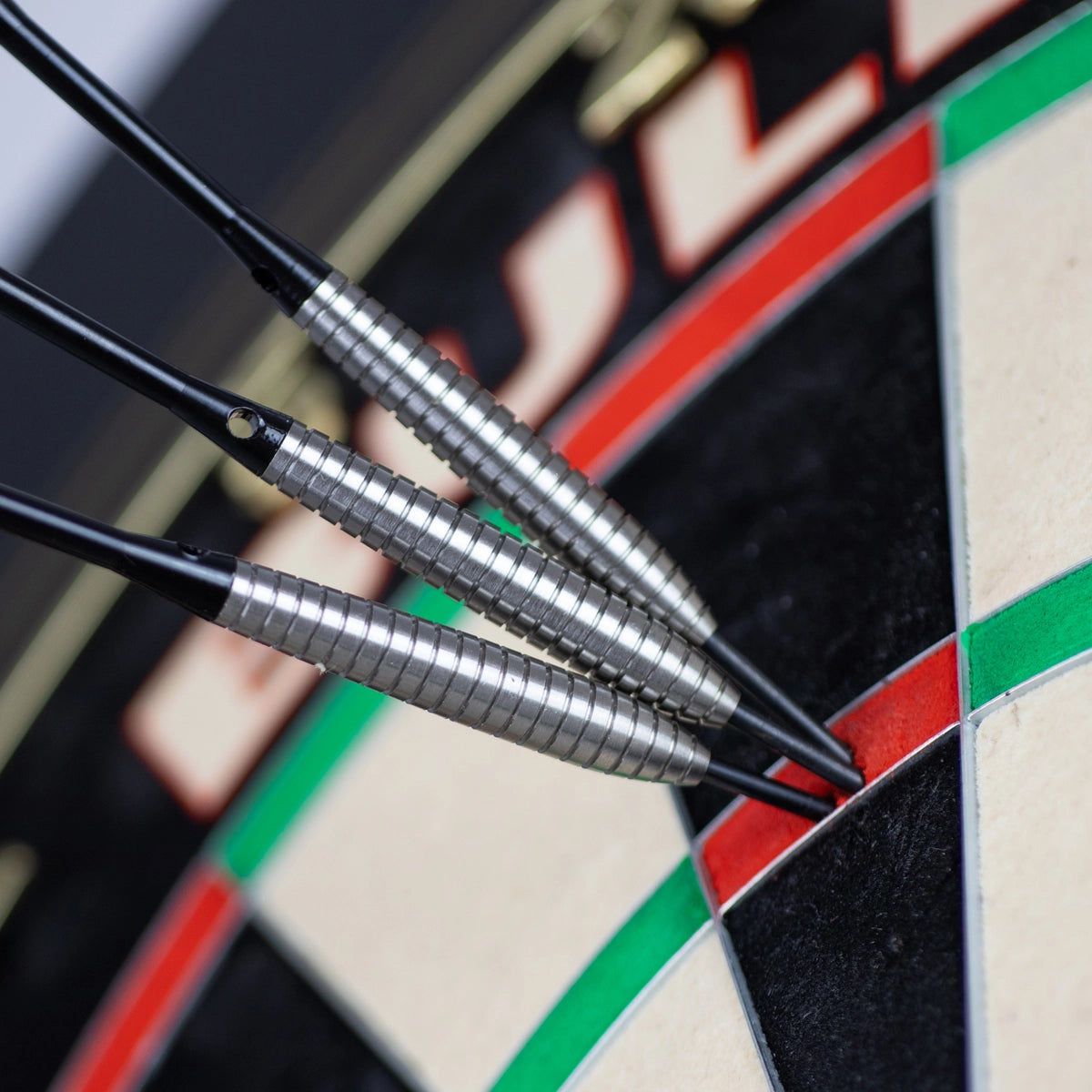 Bull's Chaos Red Steeldarts